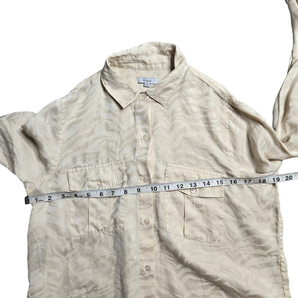 Rails Kate White Tiger Button Up Silk Blouse Size: S - Picture 5 of 7